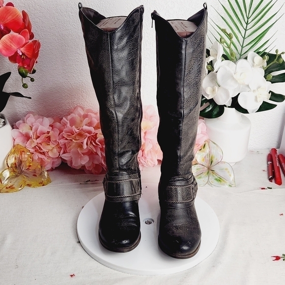 CROWN VINTAGE Bourne Riding Brown Faux Leather Distressed Boots Size: 5M - Picture 1 of 8